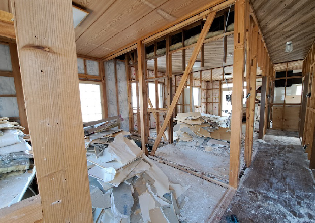 解体工事作業様子